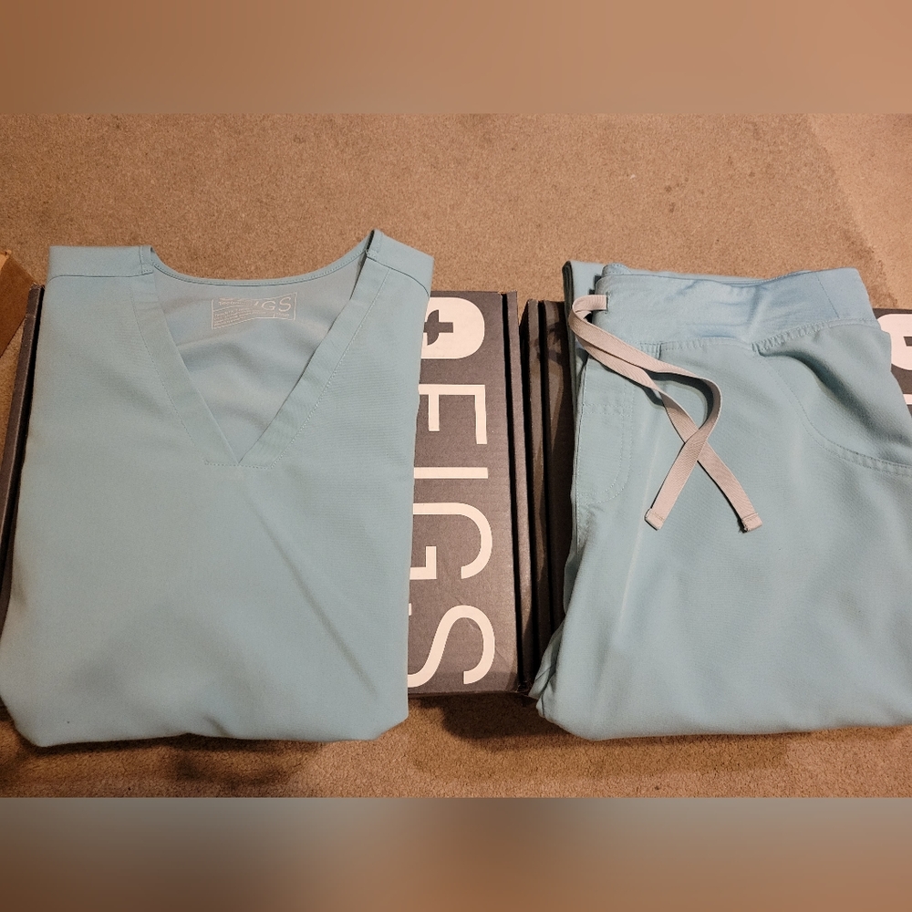Figs Seaglass Medium Petite Kade Pants Medium Casma Scrub Set